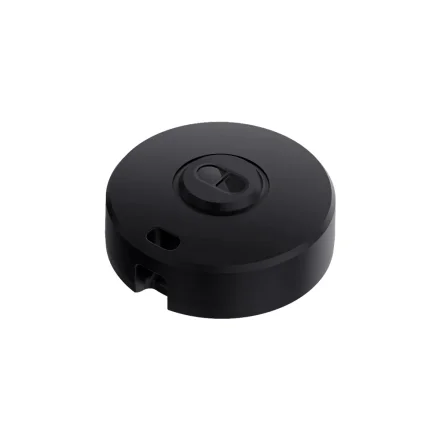 Sort rund Bluetooth-afstandsm�ler set i vinkel ovenfra