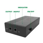 Batteripack med markering af output, input, indikator og on/off-kontakt