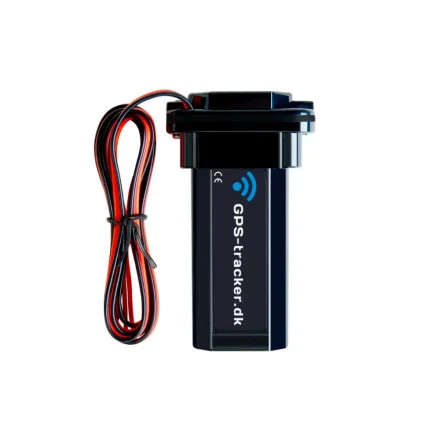Sort GPS-tracker med tilsluttet str�m- og signalkabel