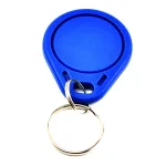 Bl� RFID-n�glebrik med n�glering