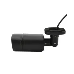 Sort PoE bullet-kamera set fra siden med v�gbeslag