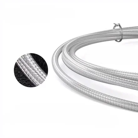 PT100 temperaturf�ler med flettet teflonkabel, n�rbillede af kabel
