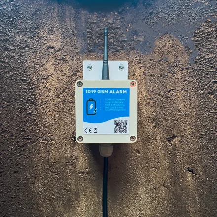GSM alarm med antenne monteret i br�nd